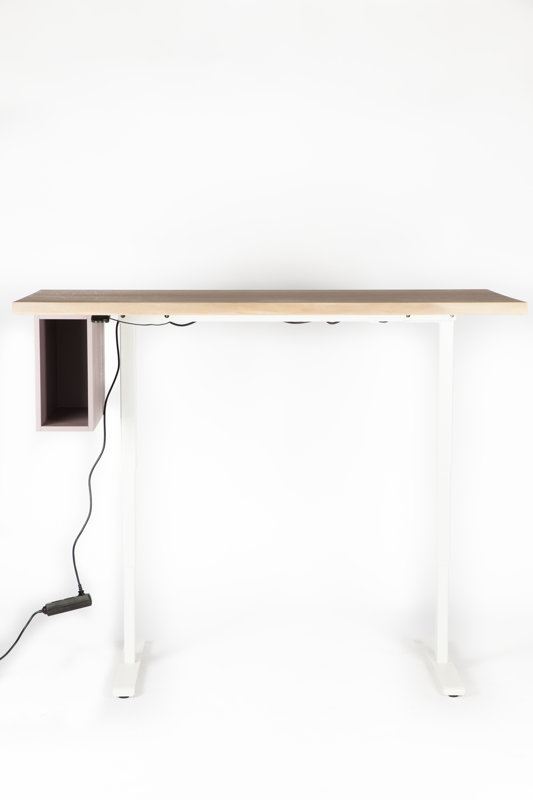Premium electronically adjustable table